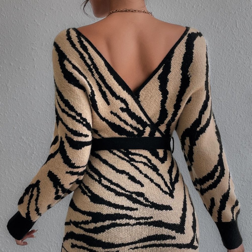 Apricot Preppy Womens Zebra Striped Pattern Batwing Sleeve Belted Sweater Dress - Picture 4 of 5